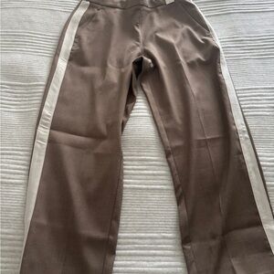 Abercrombie & Fitch Brown Chinos with Straight-Leg Cut